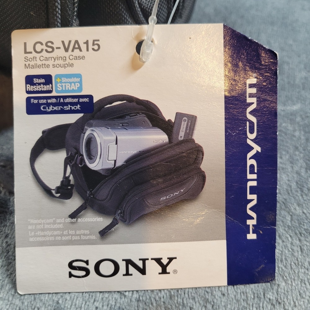 New Sony HandyCam LCS-VA15 Soft Carrying Case w/Strap Camera Case-NWT‎ - Picture 2 of 5